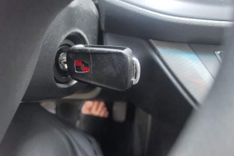 Used Roewe 360 2016 1.5L Manual Smart Screen Version Vehicle Key