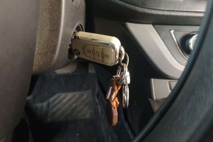 Used Roewe 360 2016 1.5L Automatic Smart Screen Version Vehicle Key