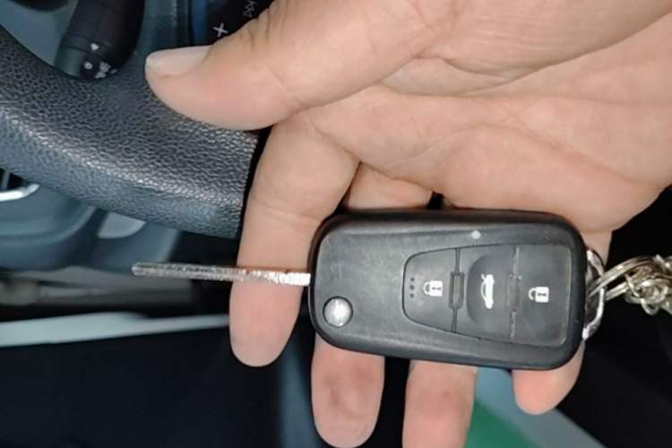 Used Roewe 360 2016 1.5L Automatic Smart Screen Version Vehicle Key