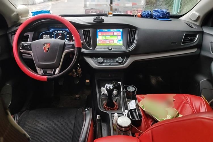 Used Roewe 360 2016 1.5L Manual Smart Screen Version Center Console