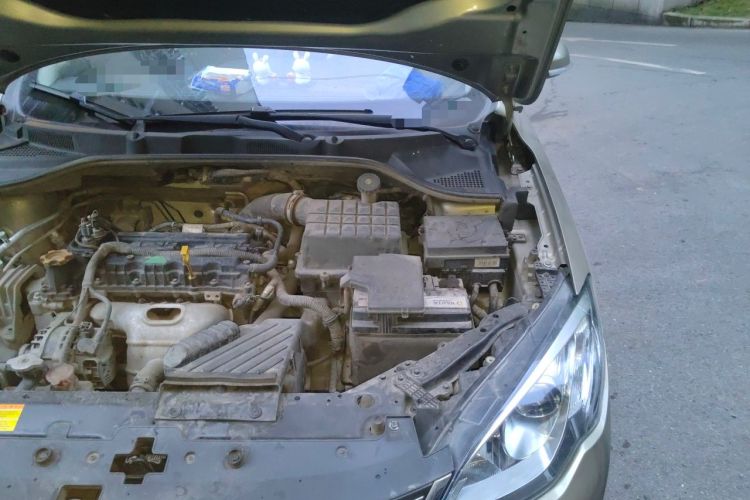 Used Roewe 360 2016 1.5L Manual Smart Screen Version Engine Bay Left