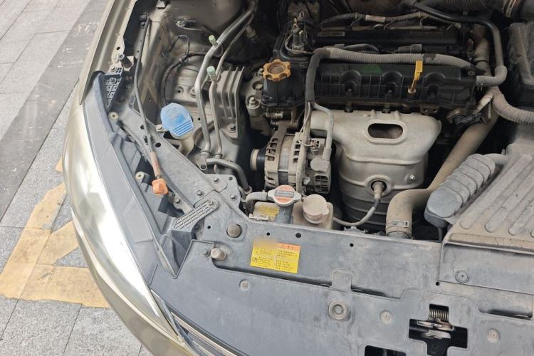 Used Roewe 360 2016 1.5L Automatic Smart Screen Version Engine Bay Right