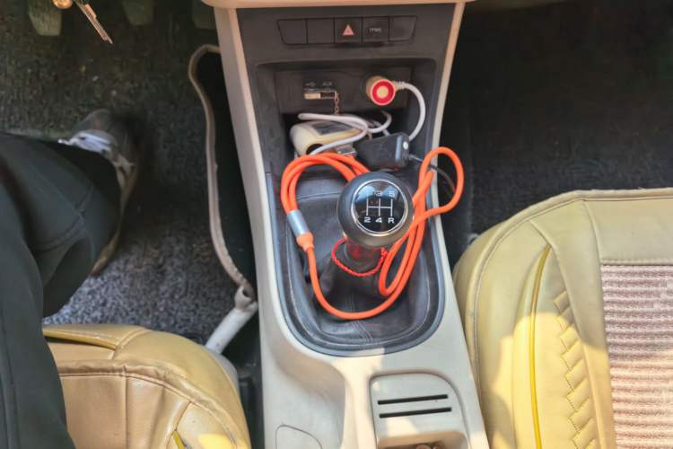 Used Roewe 360 2016 1.5L Manual Smart Screen Version Gear Lever