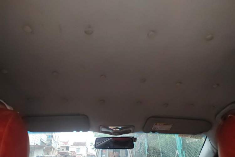 Used Roewe 360 2016 1.5L Manual Smart Screen Version Headliner