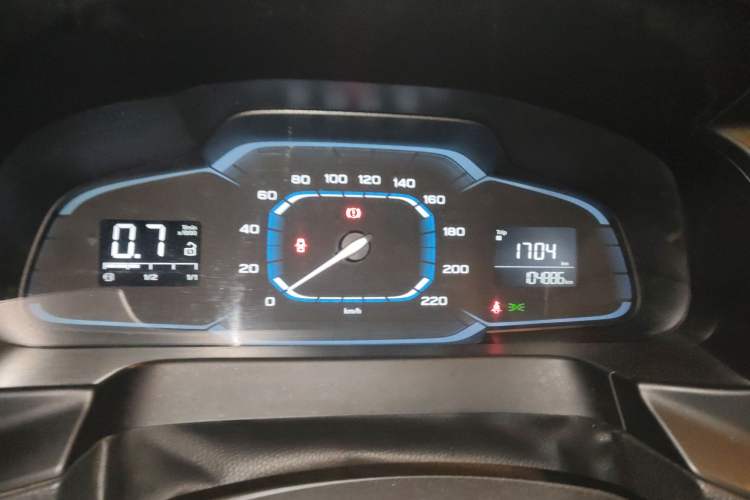 Used Roewe 360 2016 1.5L Manual Smart Screen Version Instrument Cluster