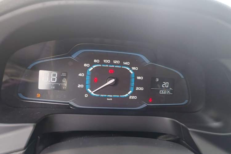 Used Roewe 360 2016 1.5L Manual Smart Screen Version Instrument Cluster