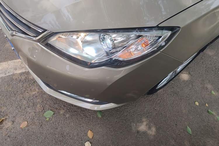 Used Roewe 360 2016 1.5L Manual Smart Screen Version Left Front Headlight