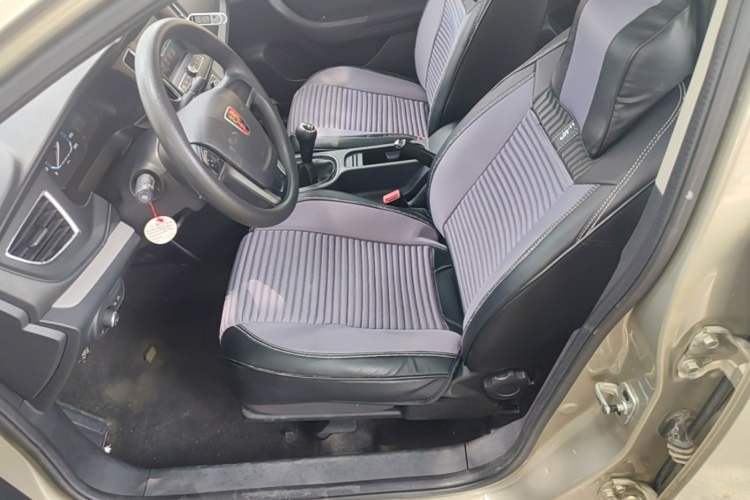 Used Roewe 360 2016 1.5L Manual Smart Screen Version Left Front Seat