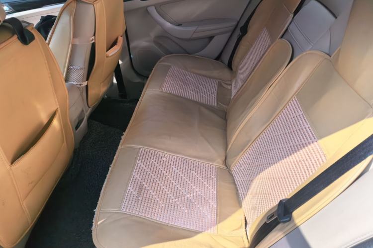 Used Roewe 360 2016 1.5L Manual Smart Screen Version Left Rear Seat