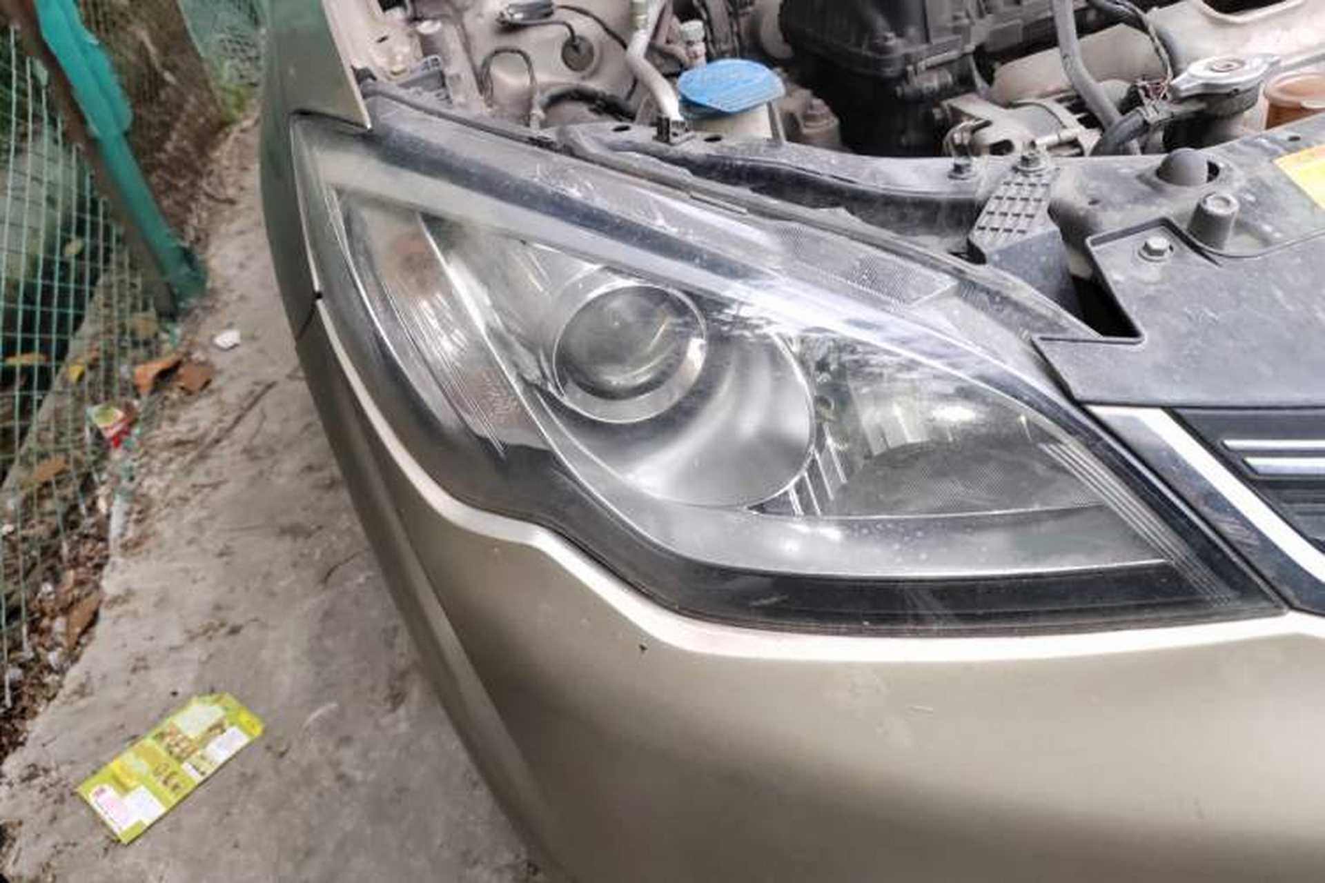 Used Roewe 360 2016 1.5L Manual Smart Screen Version Right Front Headlight