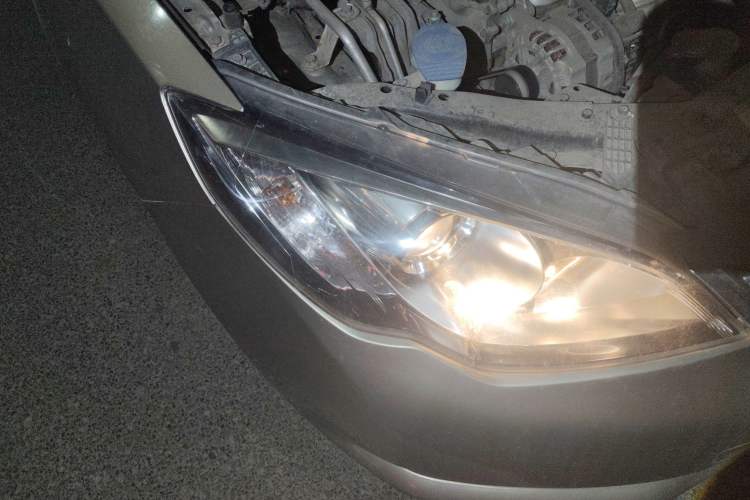 Used Roewe 360 2016 1.5L Manual Smart Screen Version Right Front Headlight