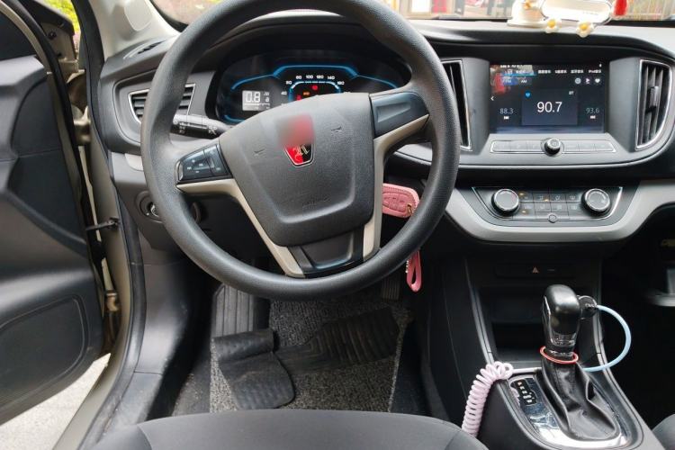 Used Roewe 360 2016 1.5L Automatic Smart Screen Version Steering Wheel
