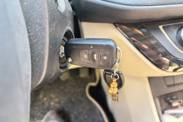 Used Roewe 360 2016 1.5L Manual Smart Screen Version Vehicle Key