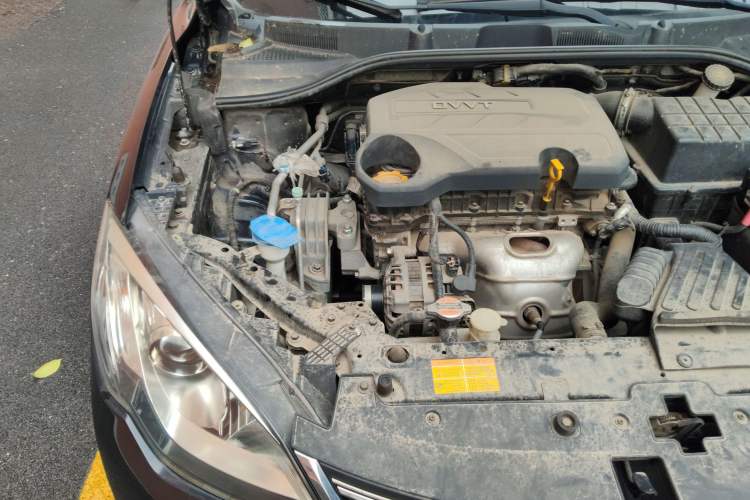 Used Roewe 360 2017 1.5L Manual Luxury Edition Engine Bay Right