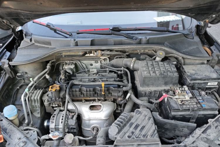 Used Roewe 360 2017 1.5L Automatic Smart Screen Version Engine Bay