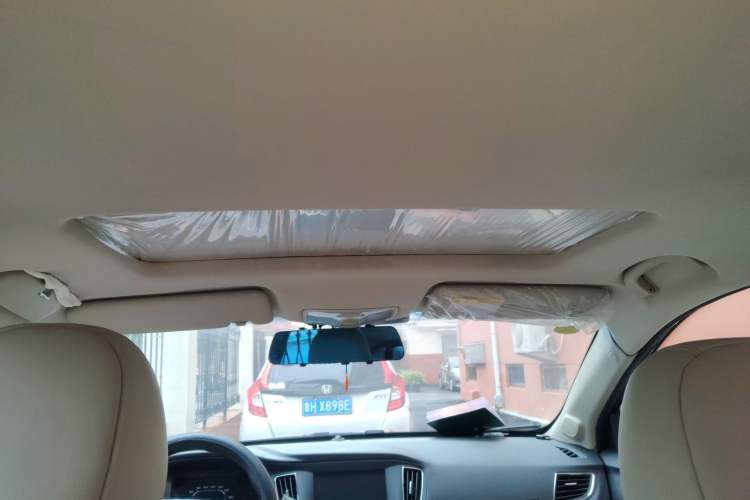 Used Roewe 360 2017 1.5L Manual Luxury Edition Headliner