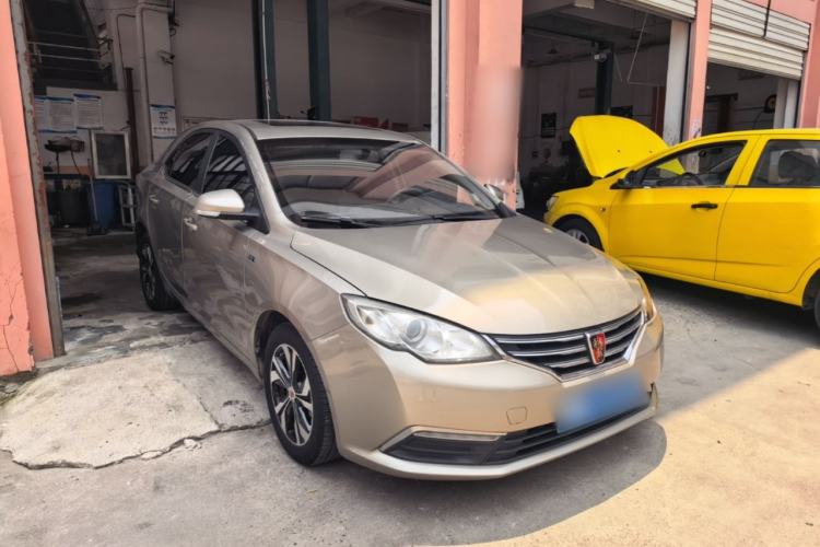 Used Roewe 360 2017 1.5L Automatic Luxury Edition Front Right 45 Deg