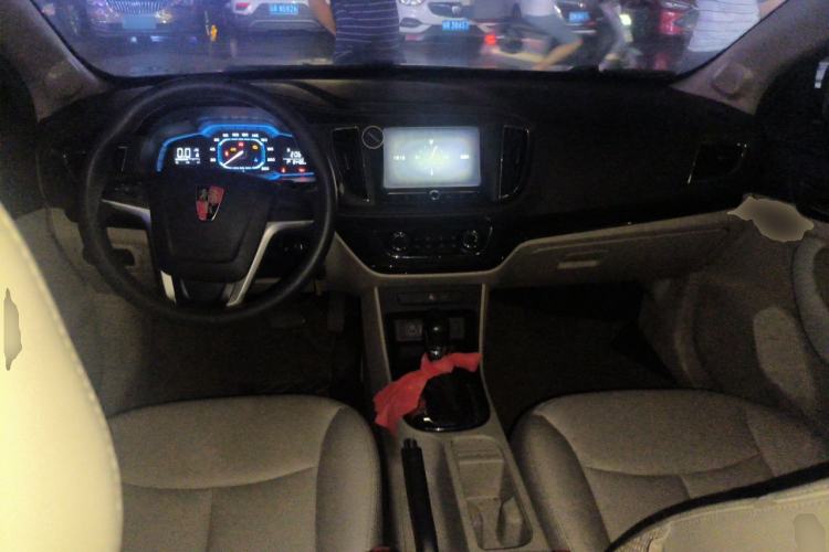 Used Roewe 360 2017 1.5L Automatic Smart Screen Version Center Console