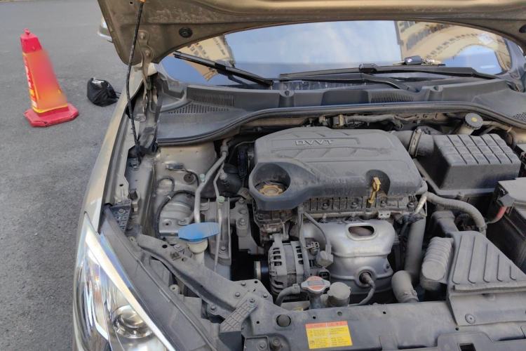 Used Roewe 360 2017 1.5L Manual Luxury Edition Engine Bay Right