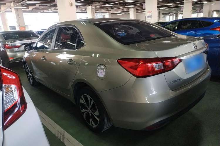 Used Roewe 360 2017 1.5L Automatic Luxury Edition Exterior 5