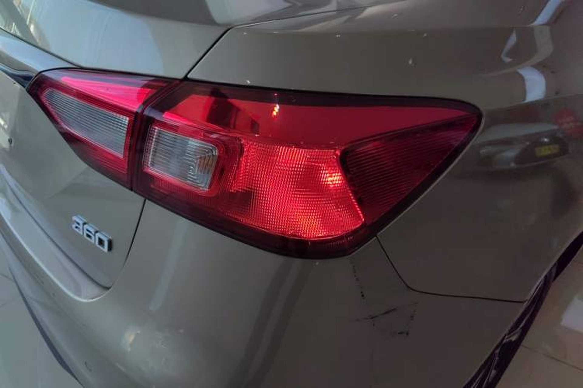 Used Roewe 360 2017 1.5L Automatic Luxury Edition Exterior 6