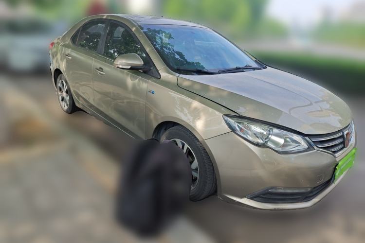 Used Roewe 360 2017 1.5L Automatic Luxury Edition Front Right 45 Deg