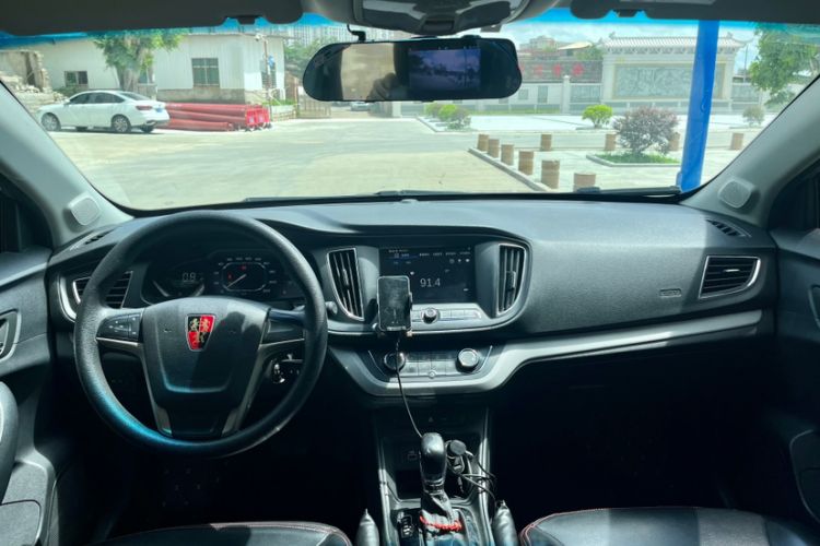 Used Roewe 360 2017 1.5L Automatic Smart Screen Version Interior 1