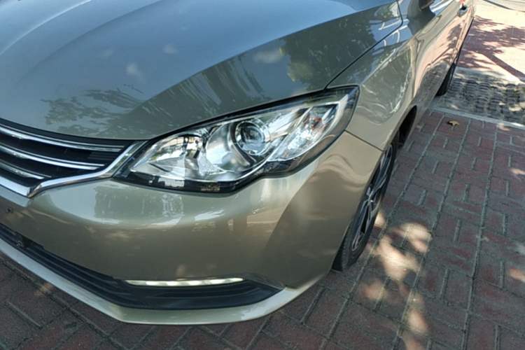 Used Roewe 360 2017 1.5L Manual Luxury Edition Left Front Headlight