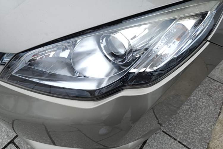 Used Roewe 360 2017 1.5L Automatic Luxury Edition Left Front Headlight