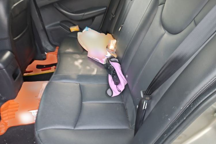 Used Roewe 360 2017 1.5L Automatic Luxury Edition Left Rear Seat