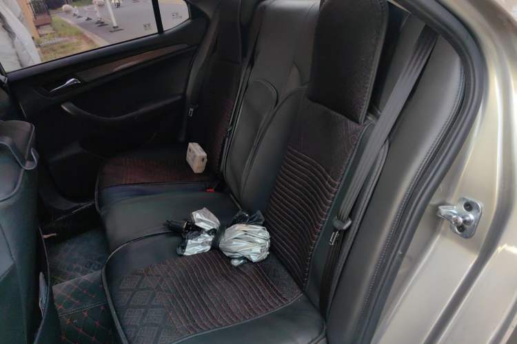 Used Roewe 360 2017 1.5L Manual Luxury Edition Left Rear Seat