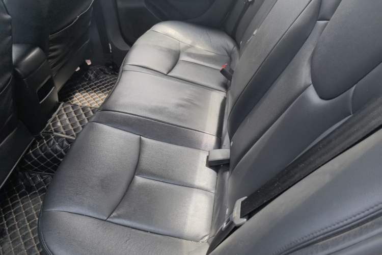 Used Roewe 360 2017 1.5L Manual Luxury Edition Left Rear Seat