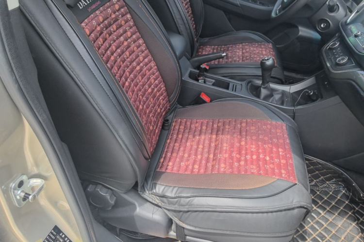 Used Roewe 360 2017 1.5L Manual Luxury Edition Right Front Seat