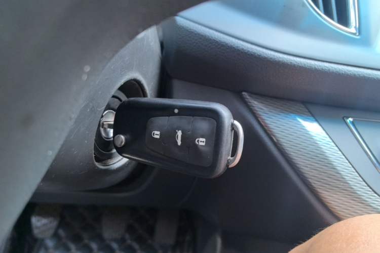 Used Roewe 360 2017 1.5L Manual Luxury Edition Vehicle Key