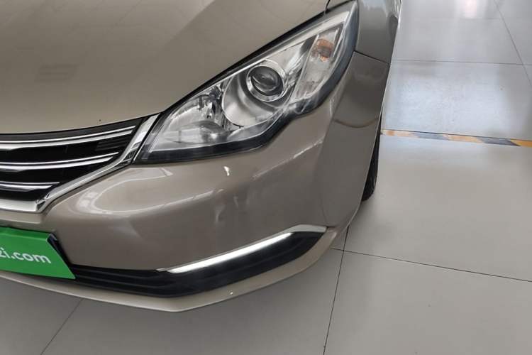 Used Roewe 360 2017 1.5L Automatic Luxury Edition Left Front Headlight