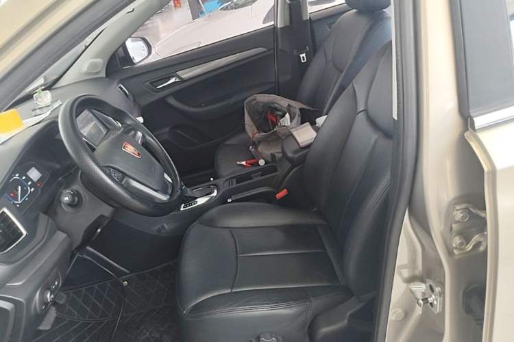 Used Roewe 360 2017 1.5L Automatic Luxury Edition Left Front Seat