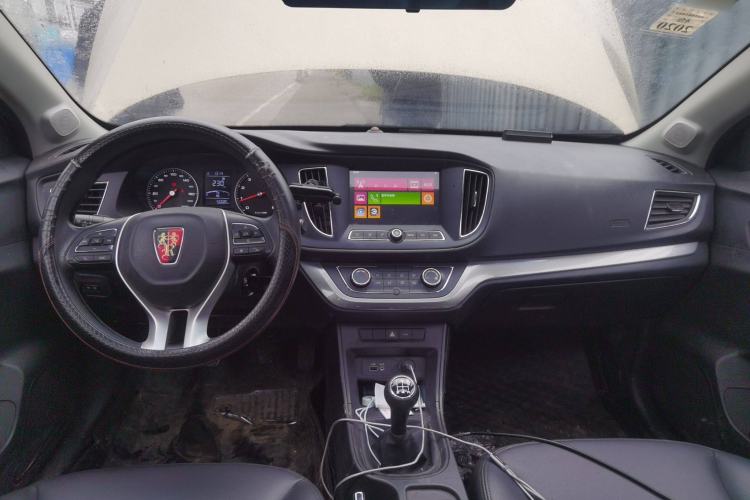 Used Roewe 360 2017 1.5L Manual Luxury Edition Center Console