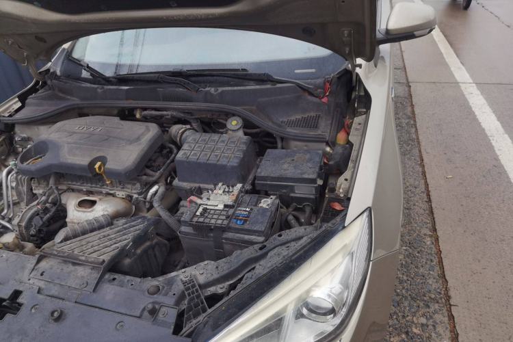Used Roewe 360 2017 1.5L Manual Luxury Edition Engine Bay Left
