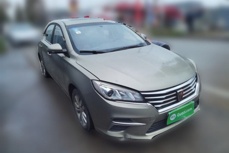 Used Roewe 360 2017 1.5L Manual Luxury Edition Front Right 45 Deg
