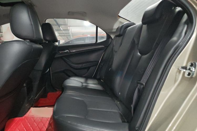 Used Roewe 360 2017 1.5L Automatic Luxury Edition Left Rear Seat