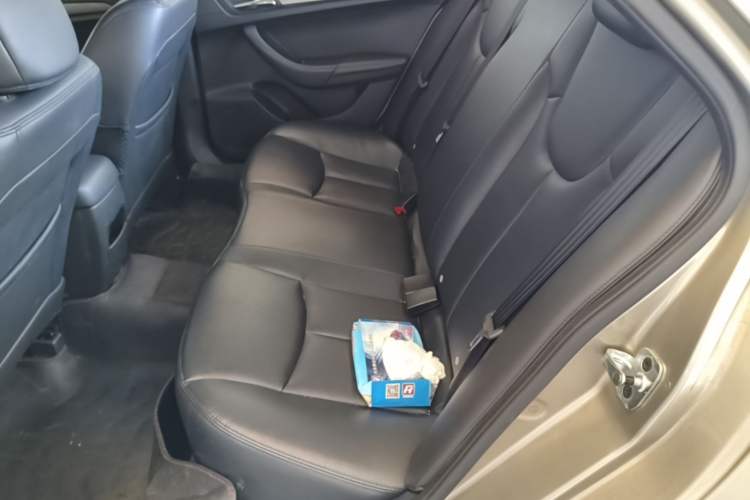 Used Roewe 360 2017 1.5L Manual Luxury Edition Left Rear Seat