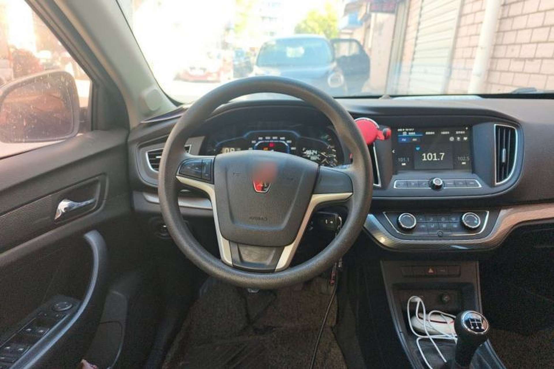 Used Roewe 360 2017 1.5L Manual Smart Screen Version Steering Wheel