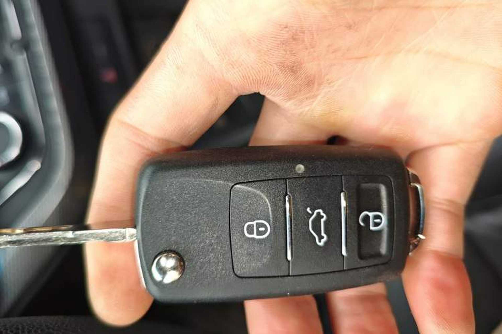 Used Roewe 360 2017 1.5L Manual Luxury Edition Vehicle Key