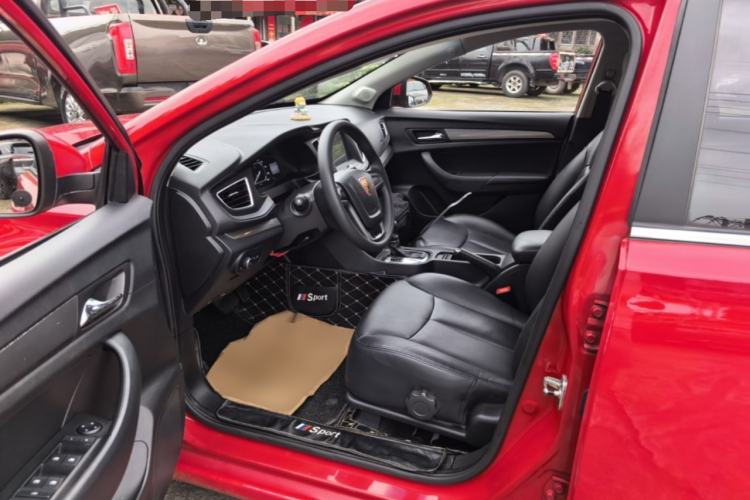 Used Roewe 360 2017 1.5L Automatic Luxury Edition Driver Seat