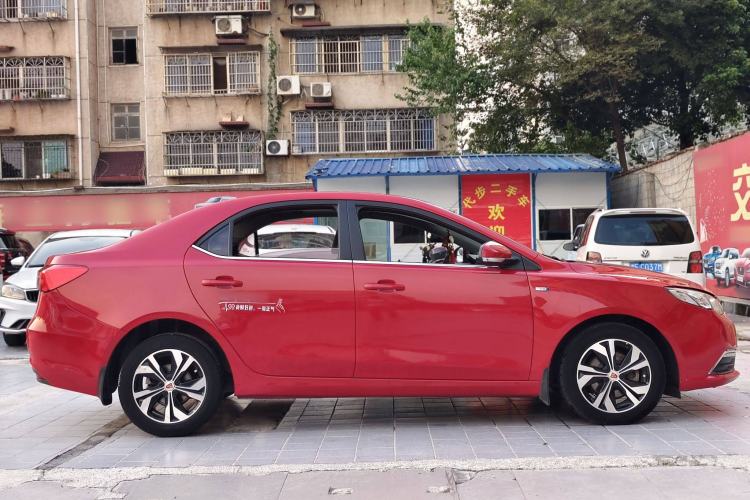 Used Roewe 360 2017 1.5L Automatic Luxury Edition Exterior 3
