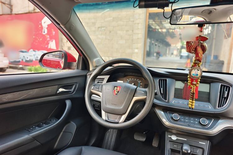 Used Roewe 360 2017 1.5L Automatic Luxury Edition Interior 2