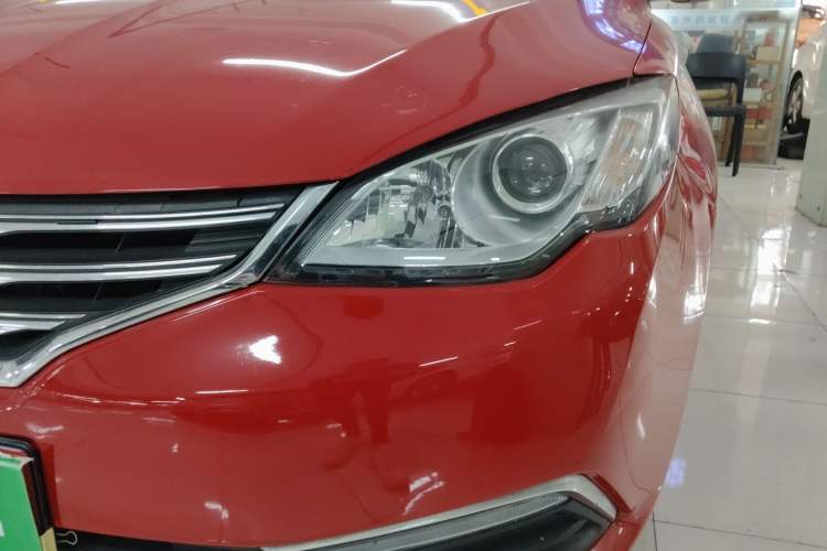 Used Roewe 360 2017 1.5L Automatic Luxury Edition Left Front Headlight