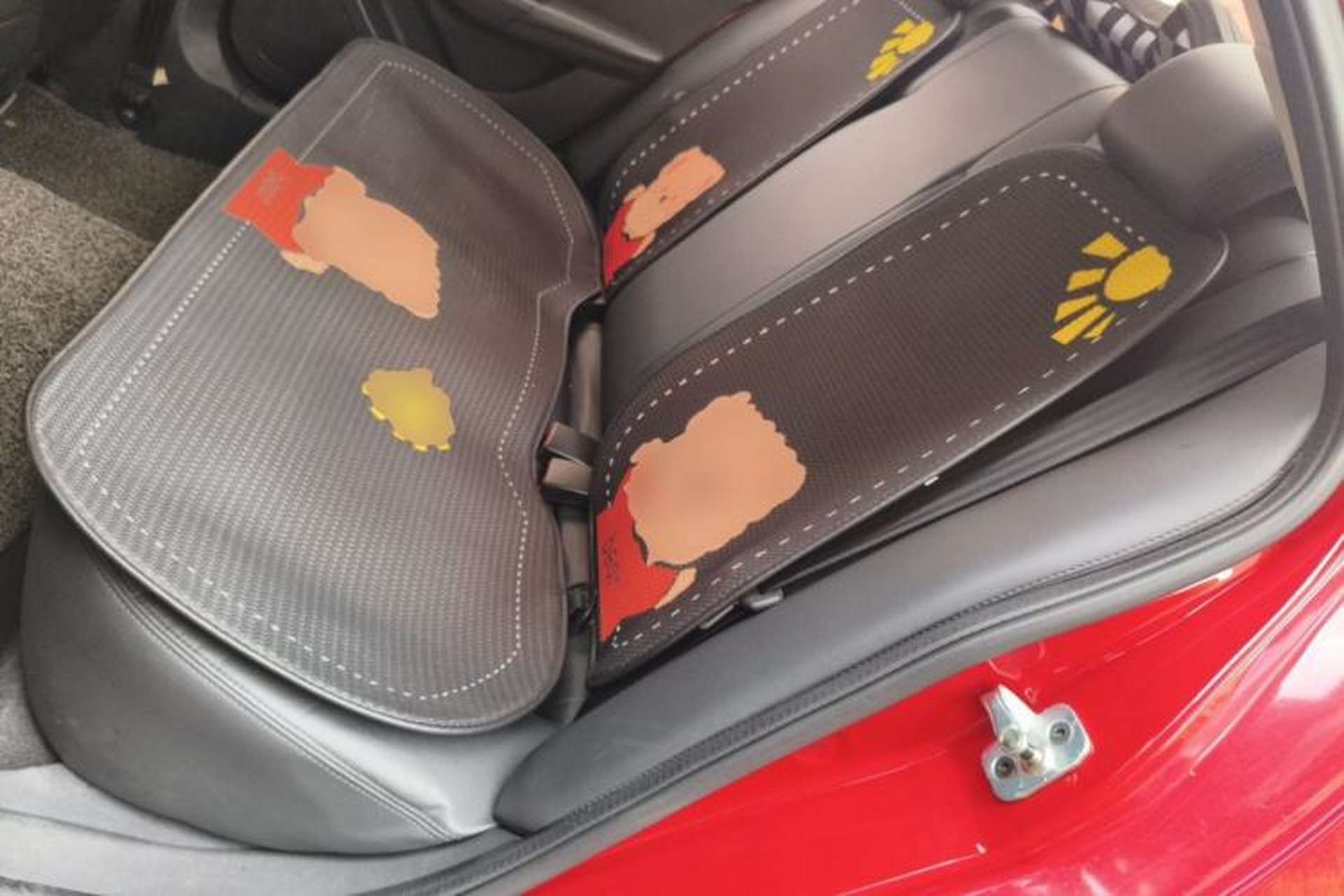 Used Roewe 360 2017 1.5L Automatic Luxury Edition Left Rear Seat