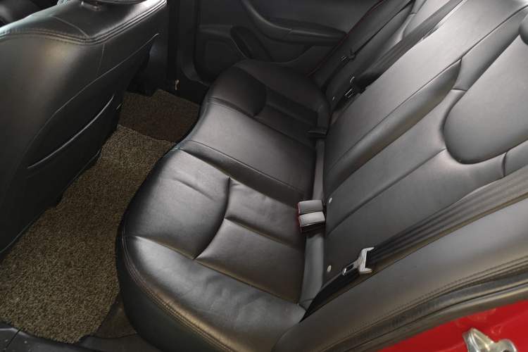 Used Roewe 360 2017 1.5L Automatic Luxury Edition Left Rear Seat