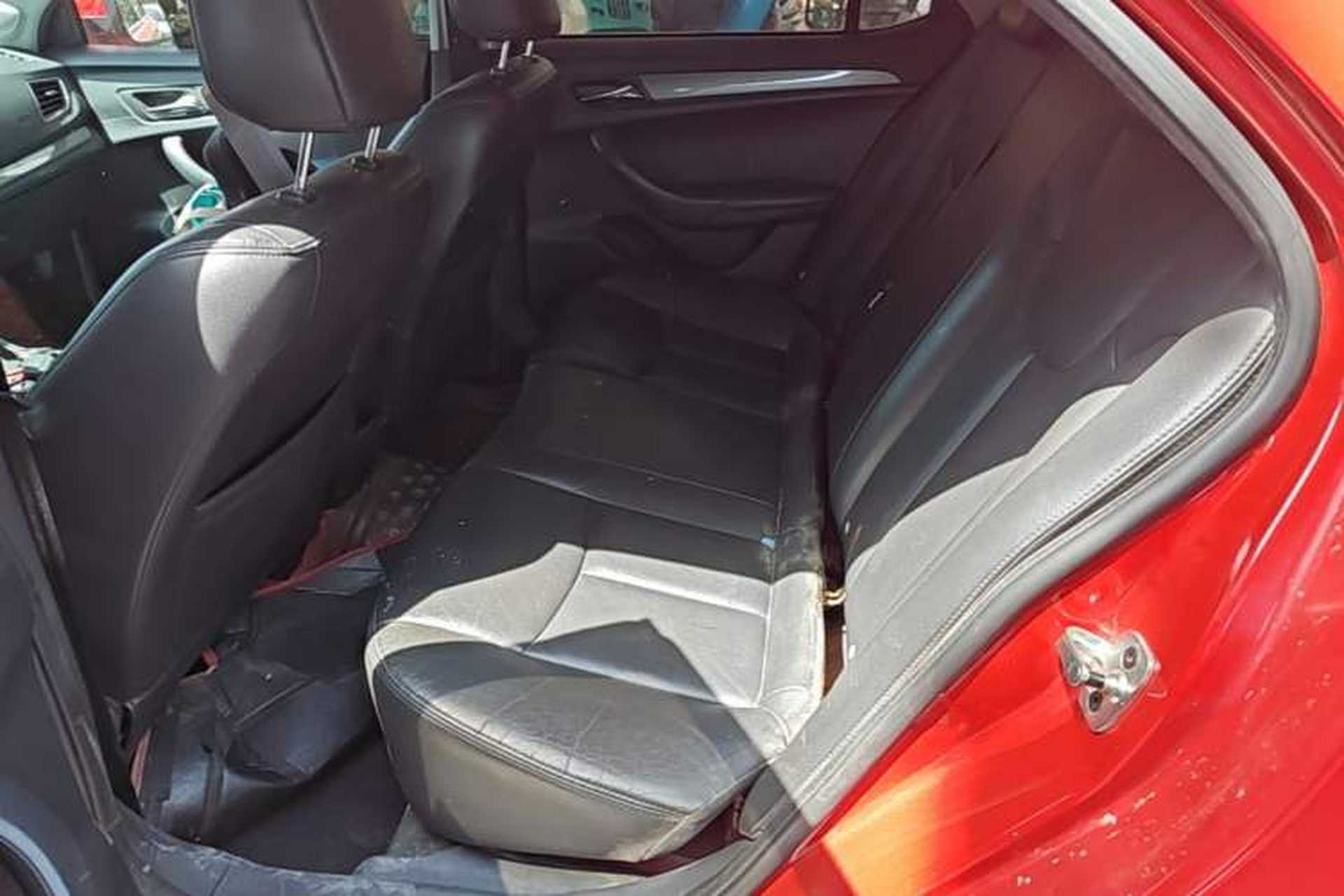 Used Roewe 360 2017 1.5L Automatic Luxury Edition Left Rear Seat